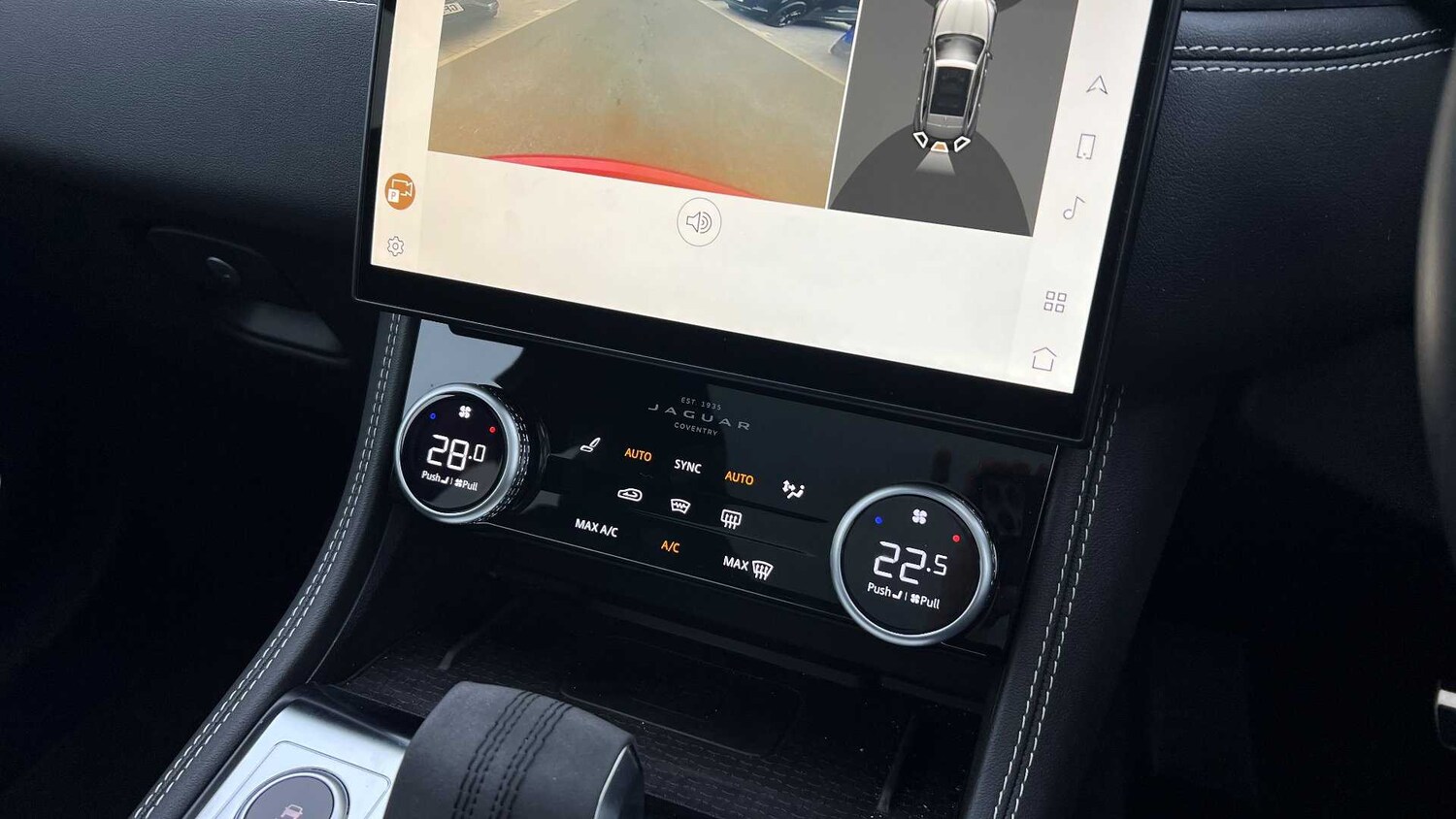 Used Jaguar F-Pace 2024 for sale - 76460441: Photo 34