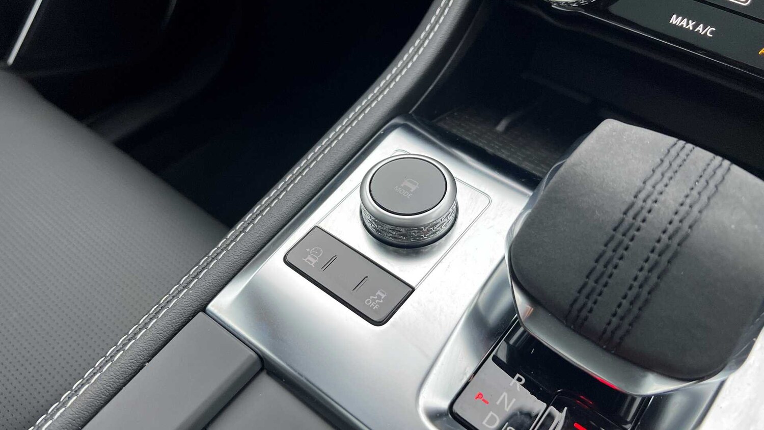 Used Jaguar F-Pace 2024 for sale - 76460441: Photo 35