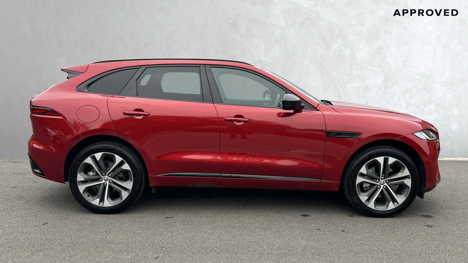 Used Jaguar F-Pace 2024 for sale - 76460441: Photo 5