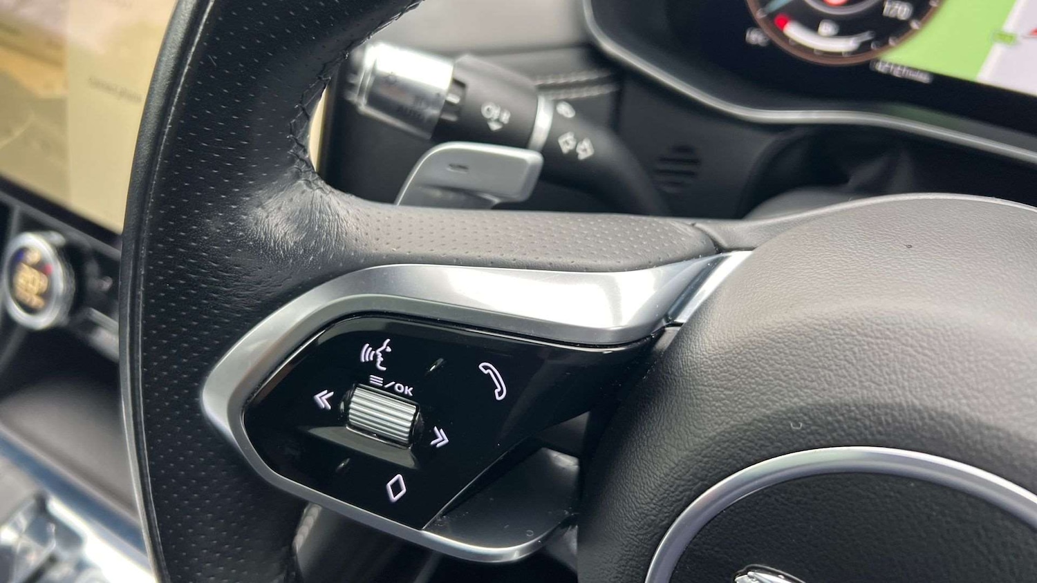 Used Jaguar F-Pace 2021 for sale - 77334087: Photo 32