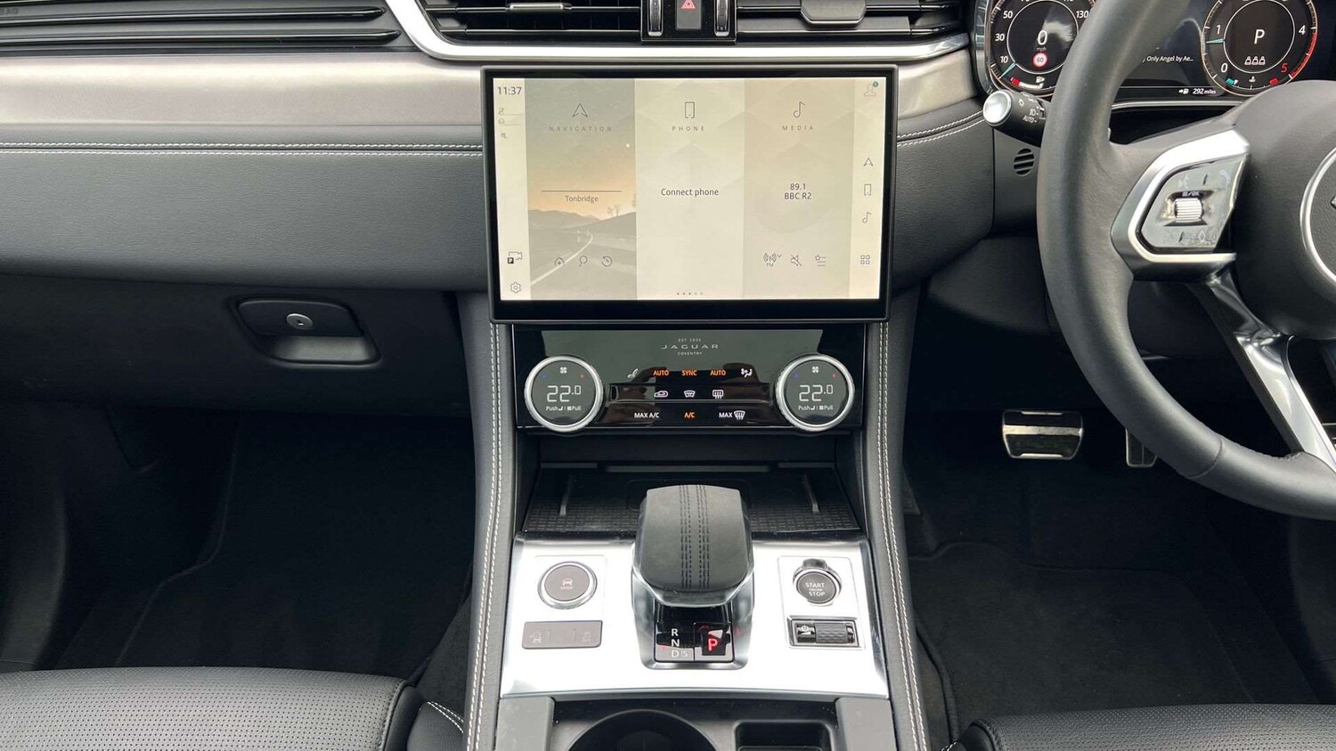 Used Jaguar F-Pace 2023 for sale - 76460326: Photo 14