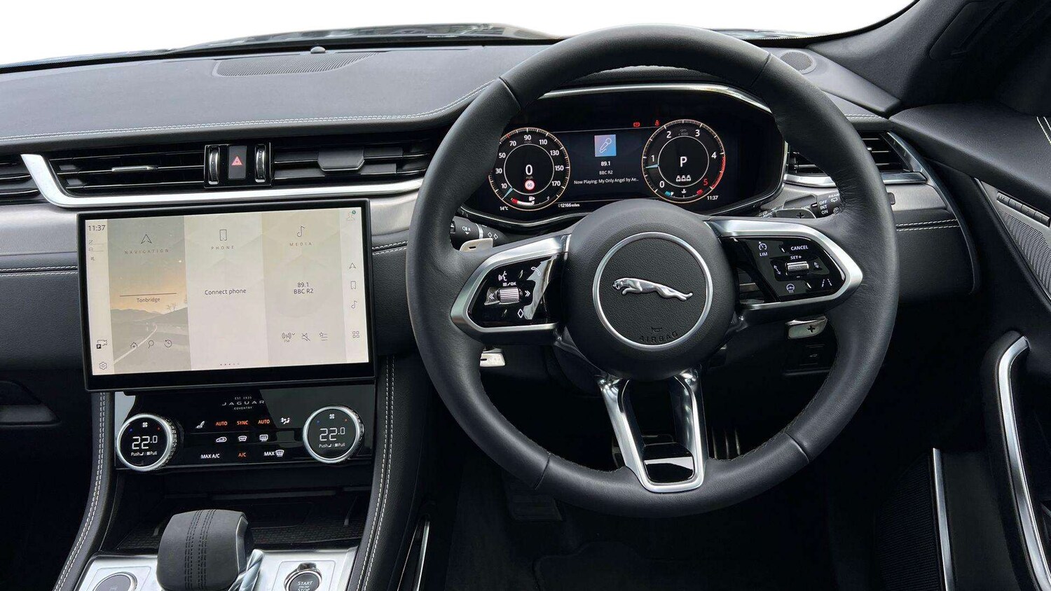 Used Jaguar F-Pace 2023 for sale - 76460326: Photo 15