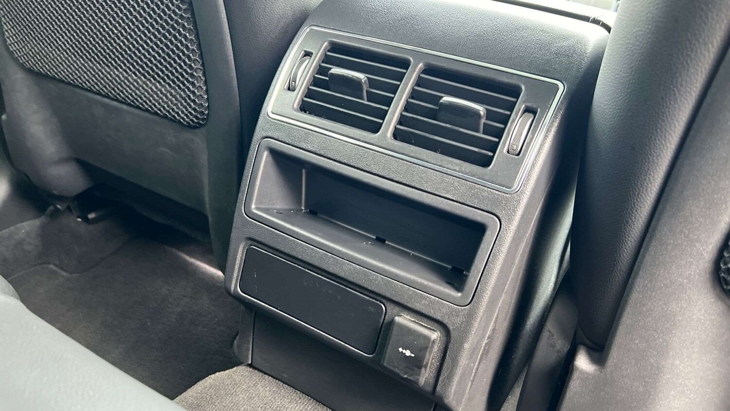 Used Jaguar F-Pace 2023 for sale - 76460326: Photo 18