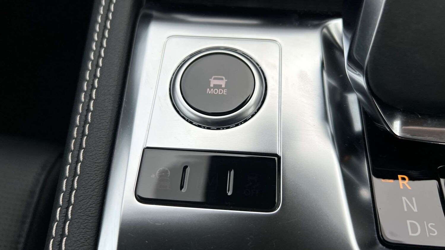 Used Jaguar F-Pace 2023 for sale - 76460326: Photo 33