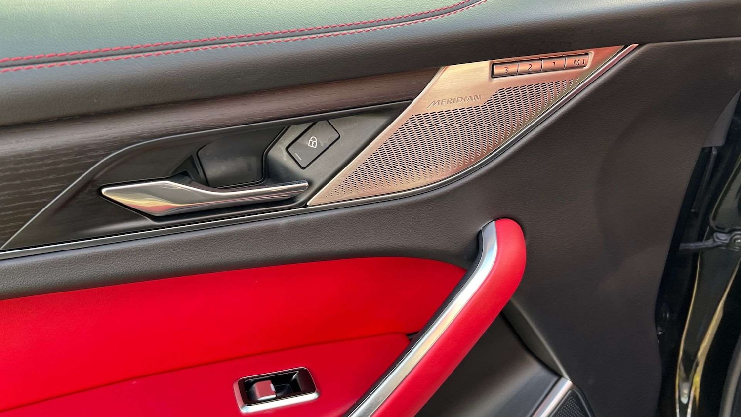 Used Jaguar F-Pace 2024 for sale - 76564506: Photo 24