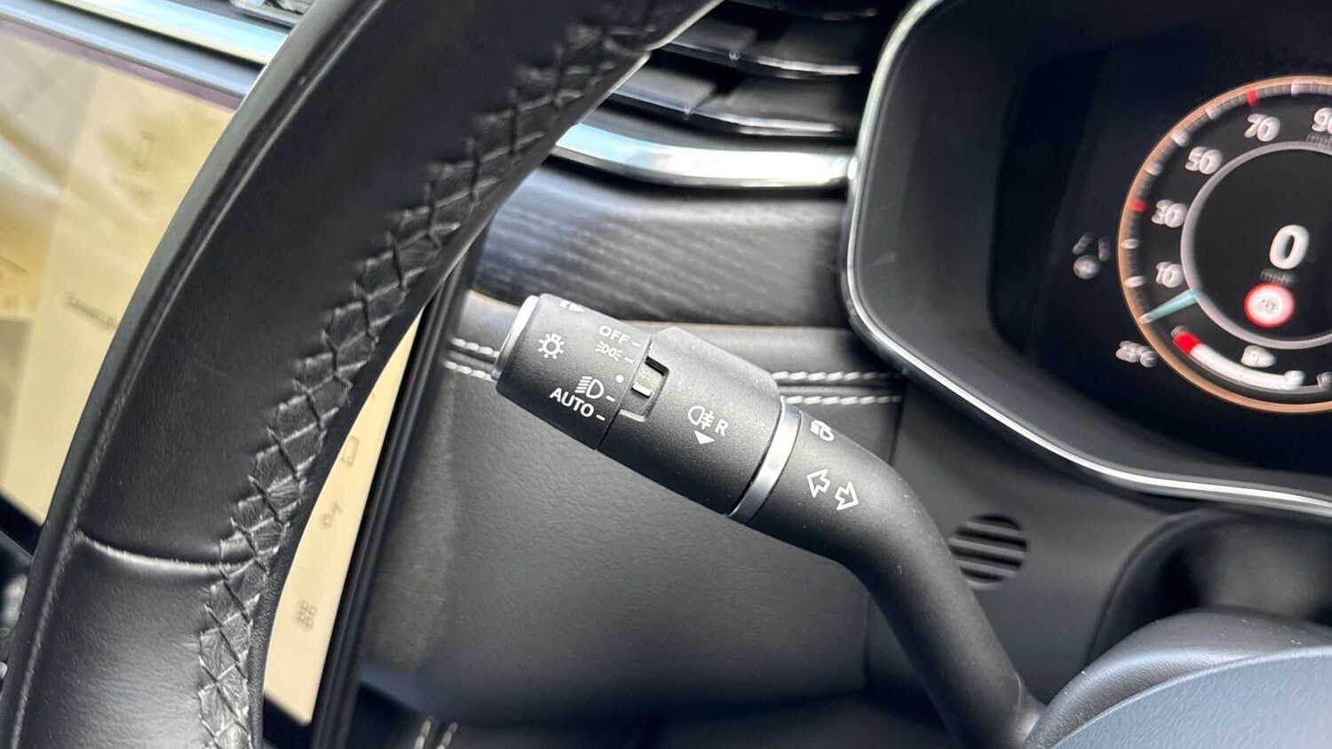 Used Jaguar F-Pace 2023 for sale - 76460357: Photo 26