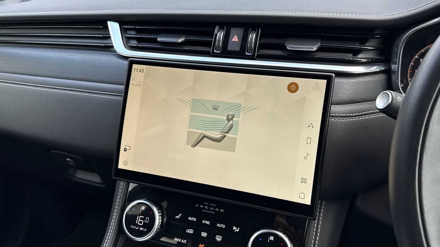 Used Jaguar F-Pace 2023 for sale - 76460357: Photo 34