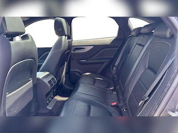 Used Jaguar F-Pace 2019 for sale - 79001934: Photo