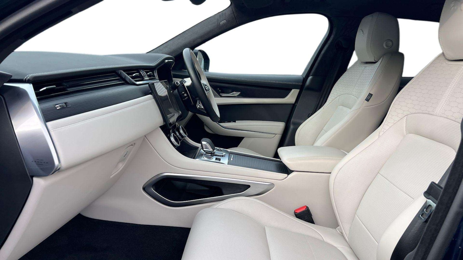 Used Jaguar F-Pace 2024 for sale - 76459942: Photo 3