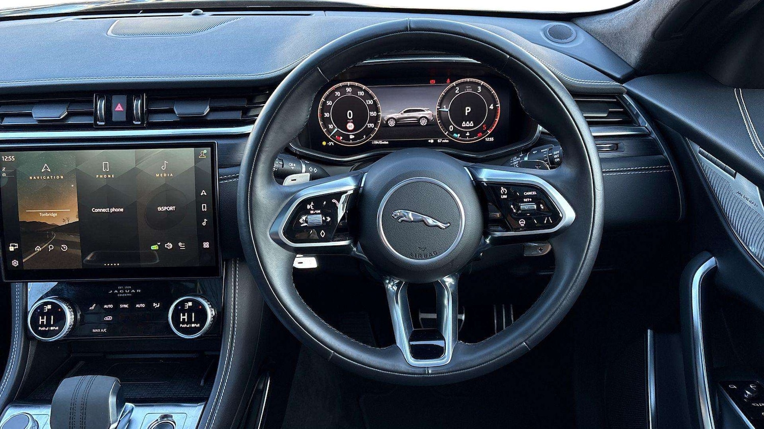 Used Jaguar F-Pace 2023 for sale - 77093383: Photo 15