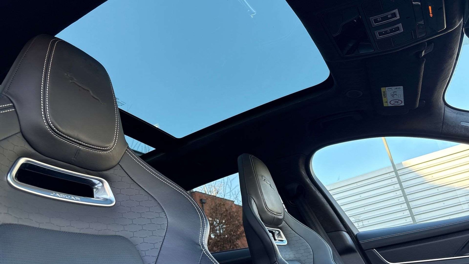 Used Jaguar F-Pace 2023 for sale - 77093383: Photo 22