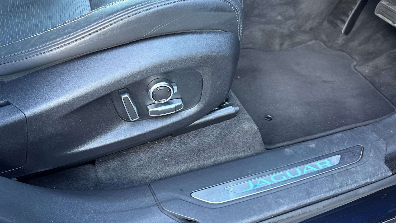 Used Jaguar F-Pace 2023 for sale - 77093383: Photo 23