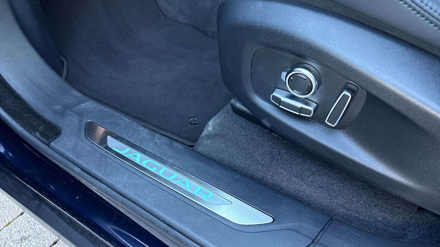 Used Jaguar F-Pace 2023 for sale - 77093383: Photo 24