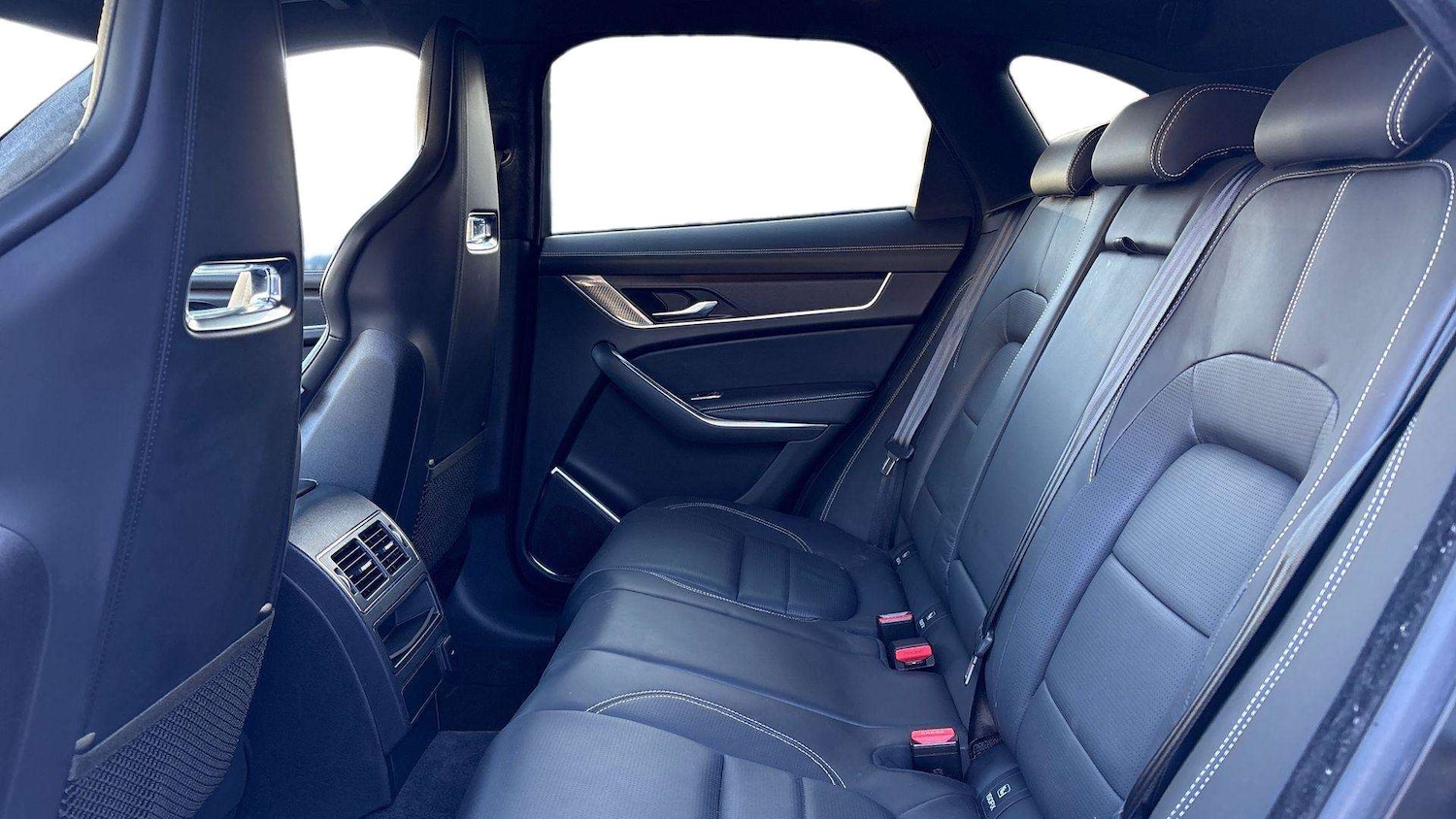 Used Jaguar F-Pace 2023 for sale - 77093383: Photo 4