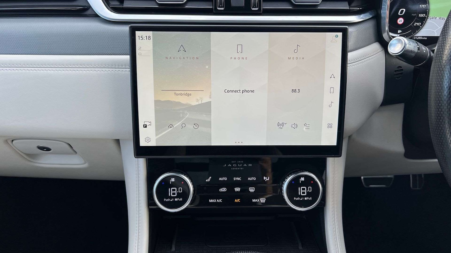 Used Jaguar F-Pace 2022 for sale - 76460613: Photo 14