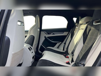 Used Jaguar F-Pace 2022 for sale - 76460613: Photo