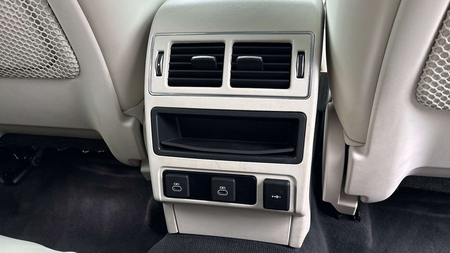 Used Jaguar F-Pace 2024 for sale - 77648859: Photo 18