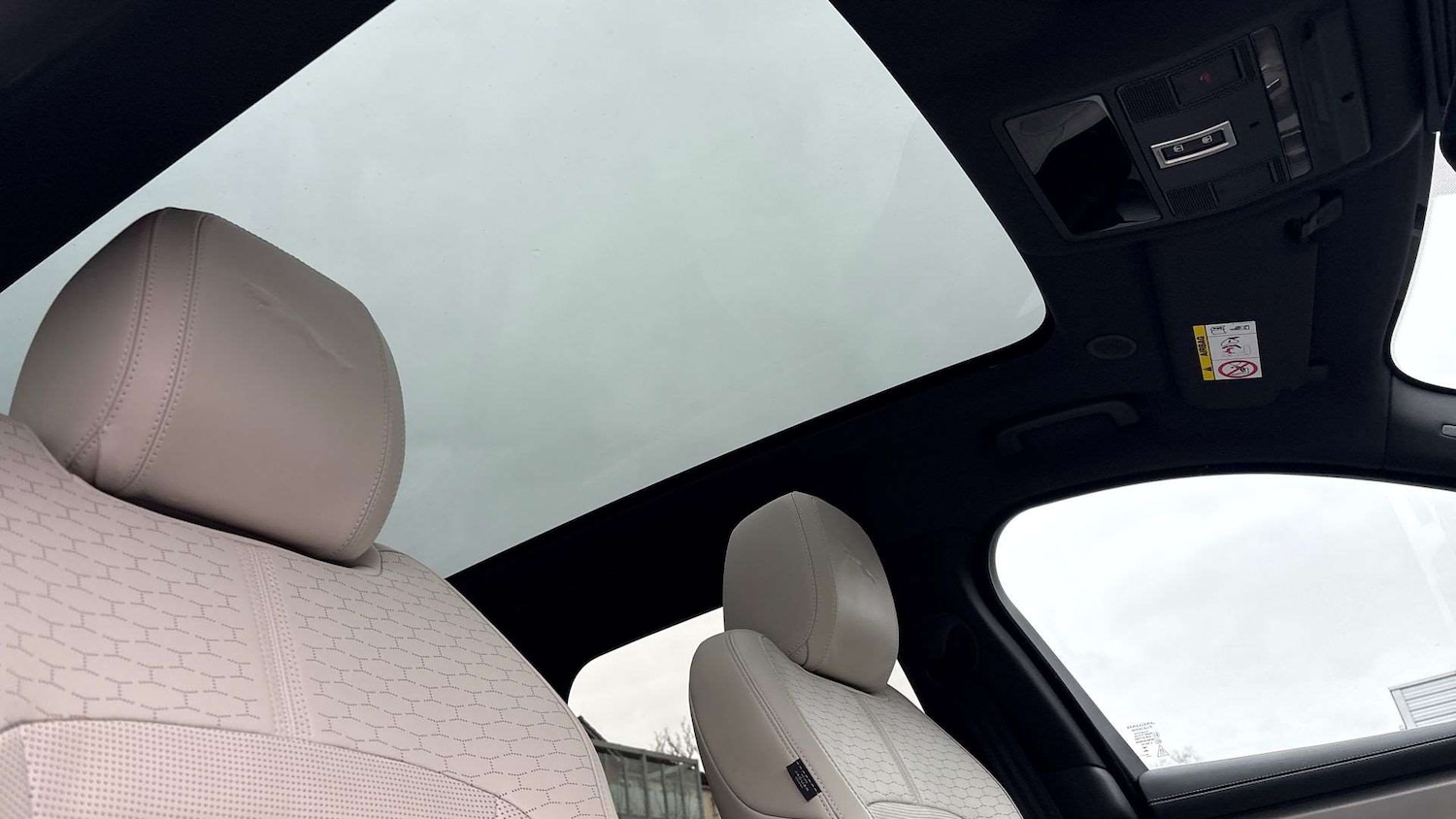 Used Jaguar F-Pace 2024 for sale - 77648859: Photo 22