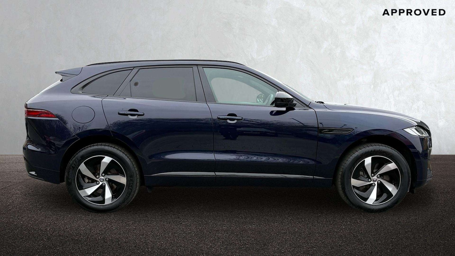 Used Jaguar F-Pace 2024 for sale - 77648859: Photo 5