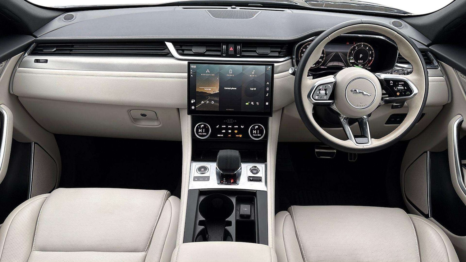 Used Jaguar F-Pace 2024 for sale - 77648859: Photo 9