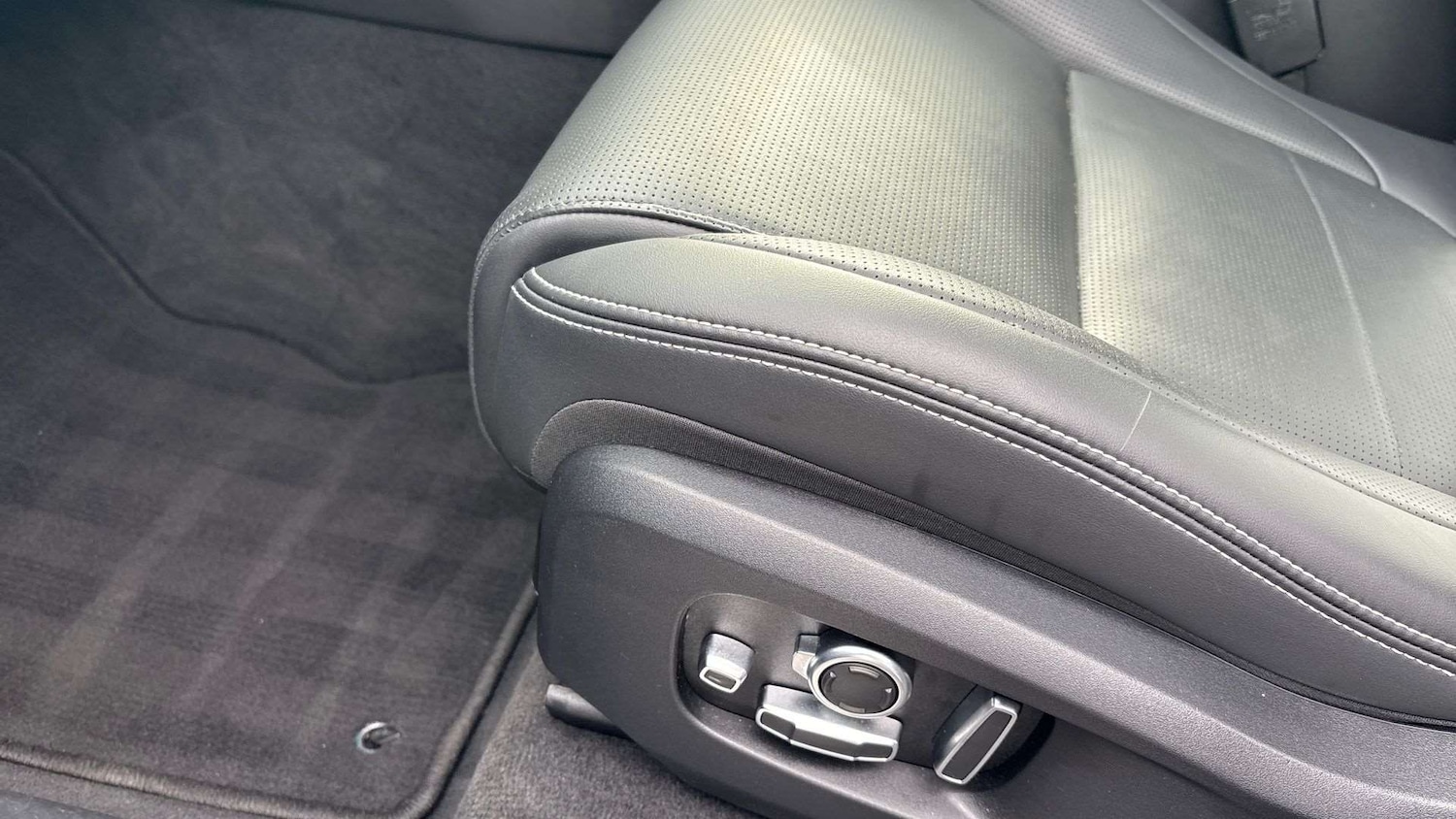 Used Jaguar F-Pace 2024 for sale - 77615563: Photo 25