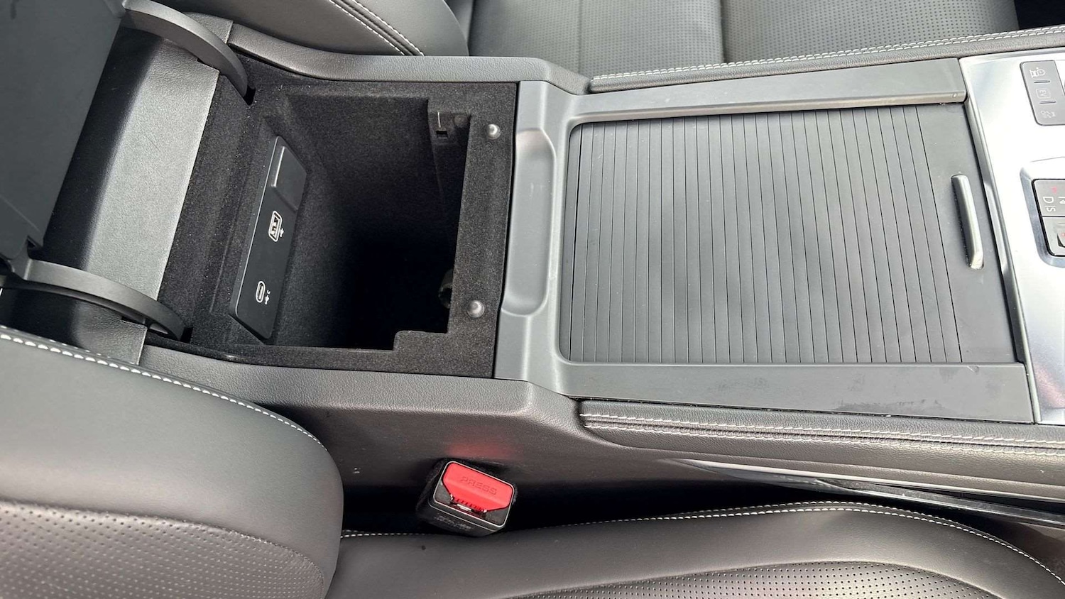 Used Jaguar F-Pace 2024 for sale - 77615563: Photo 33