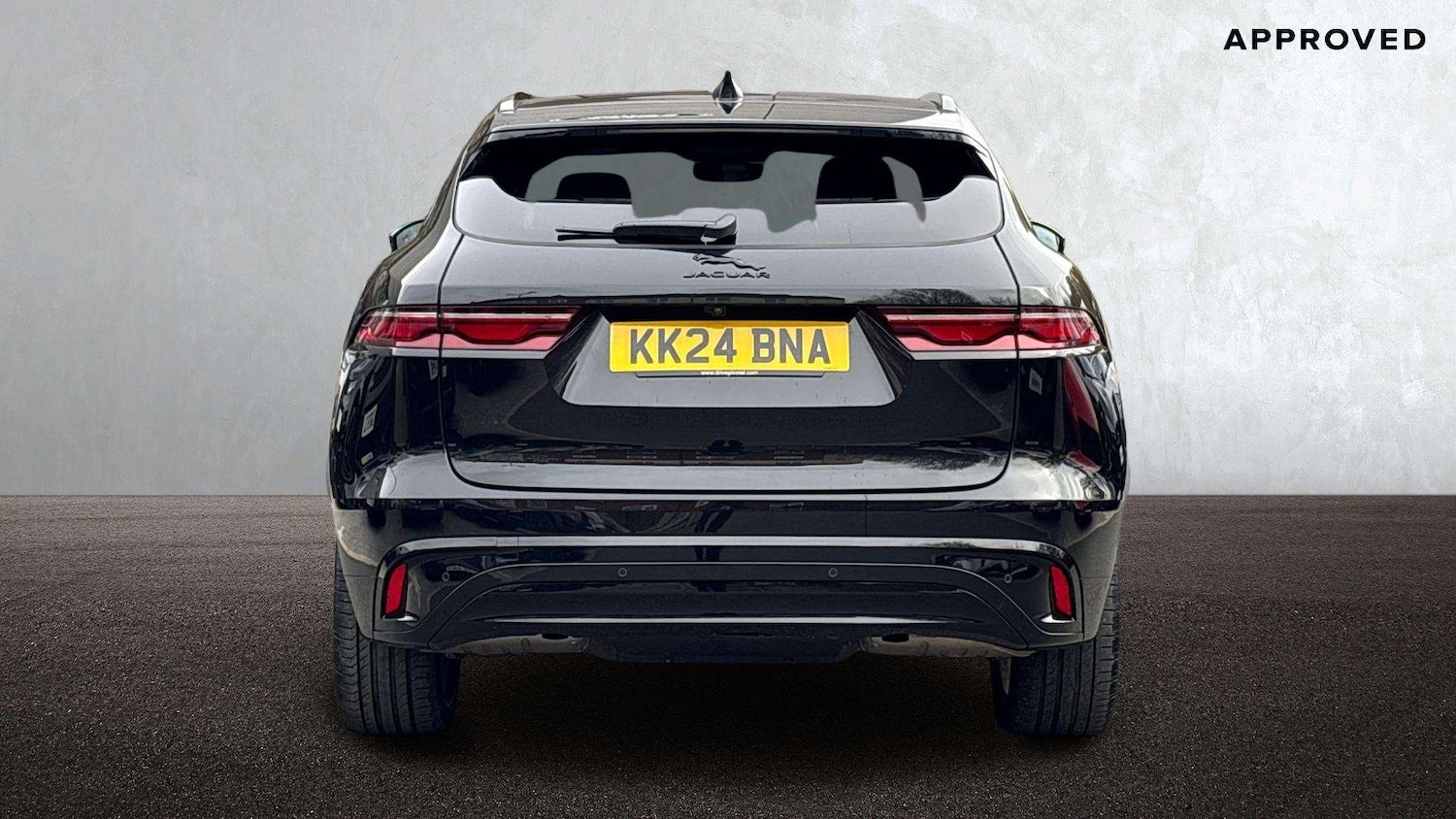 Used Jaguar F-Pace 2024 for sale - 77615563: Photo 6