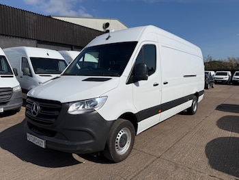 Mercedes-Benz Sprinter feature image