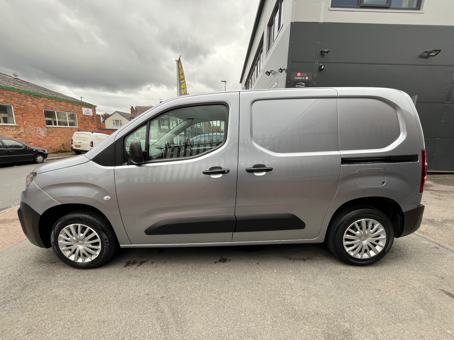 Used Citroen Berlingo 2021 for sale - 76319244: Photo 8