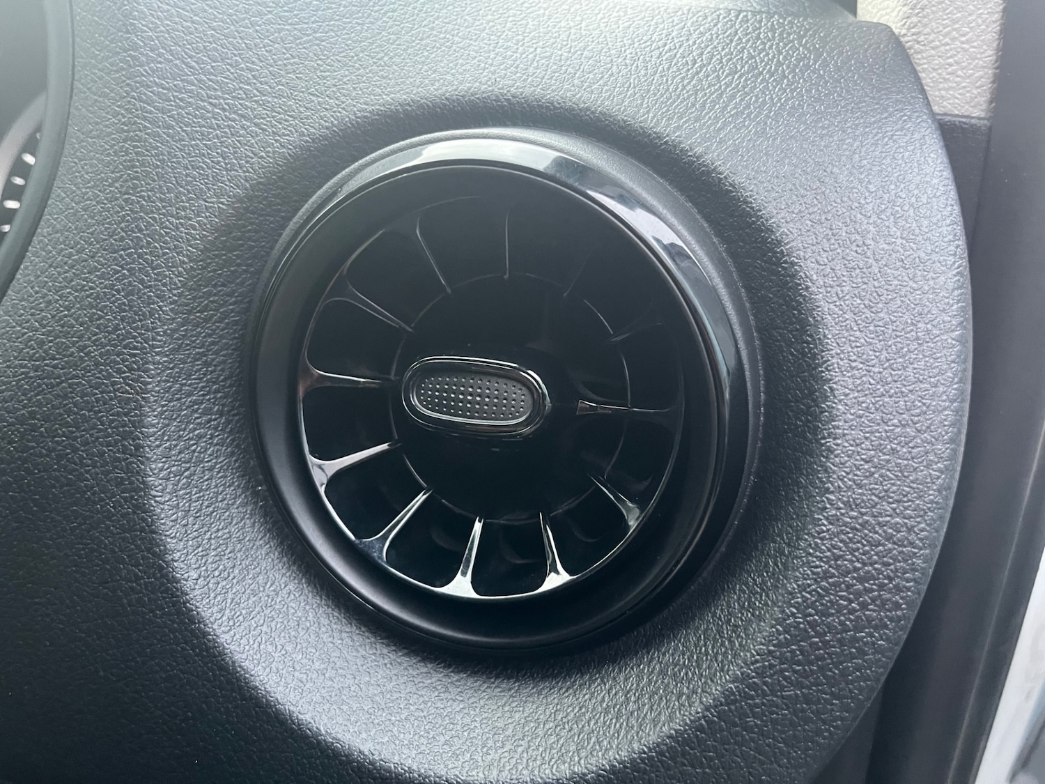 Used Mercedes-Benz Vito 2022 for sale - 76918223: Photo 24