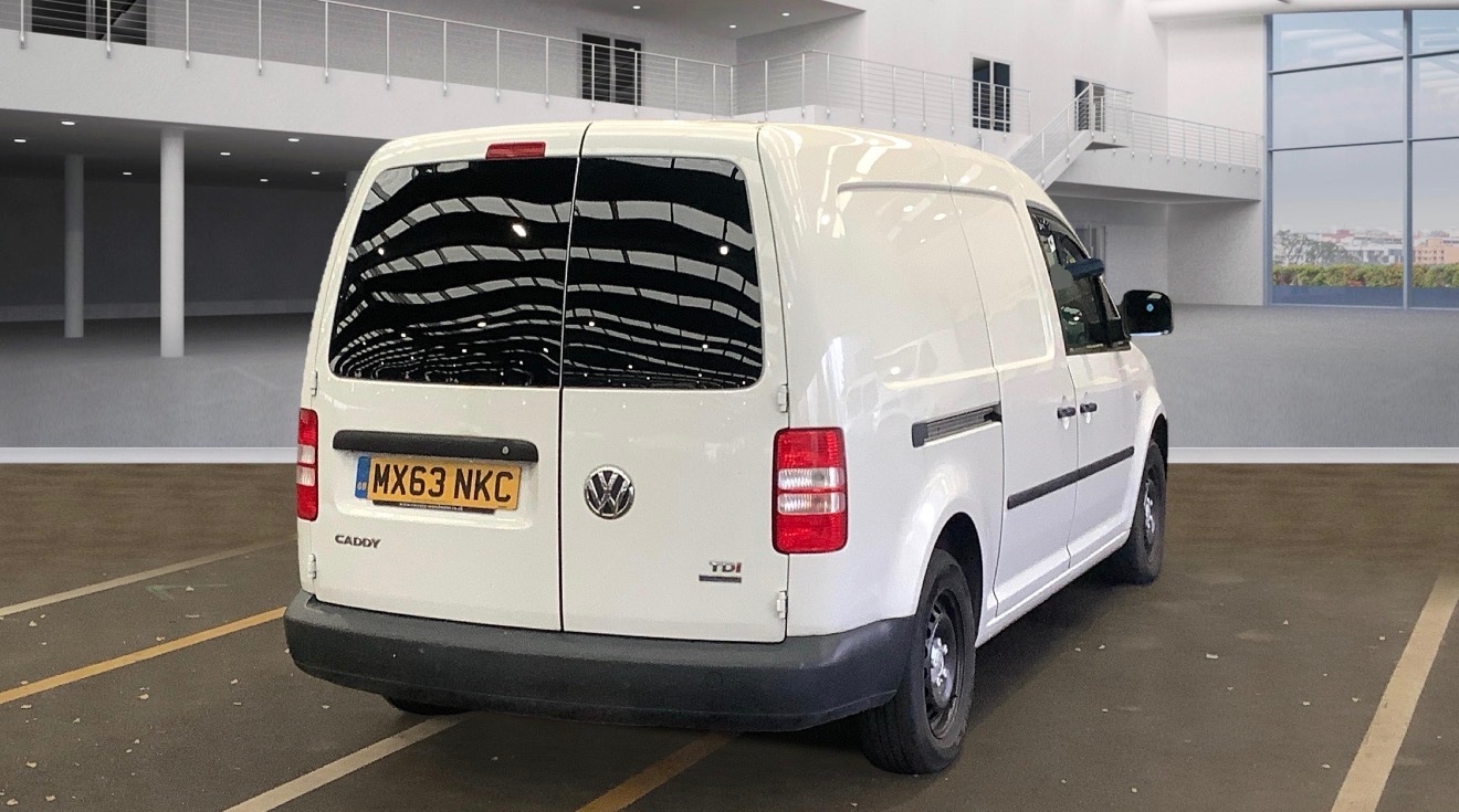 Used Volkswagen Caddy Maxi 2013 for sale - 76625473: Photo 4