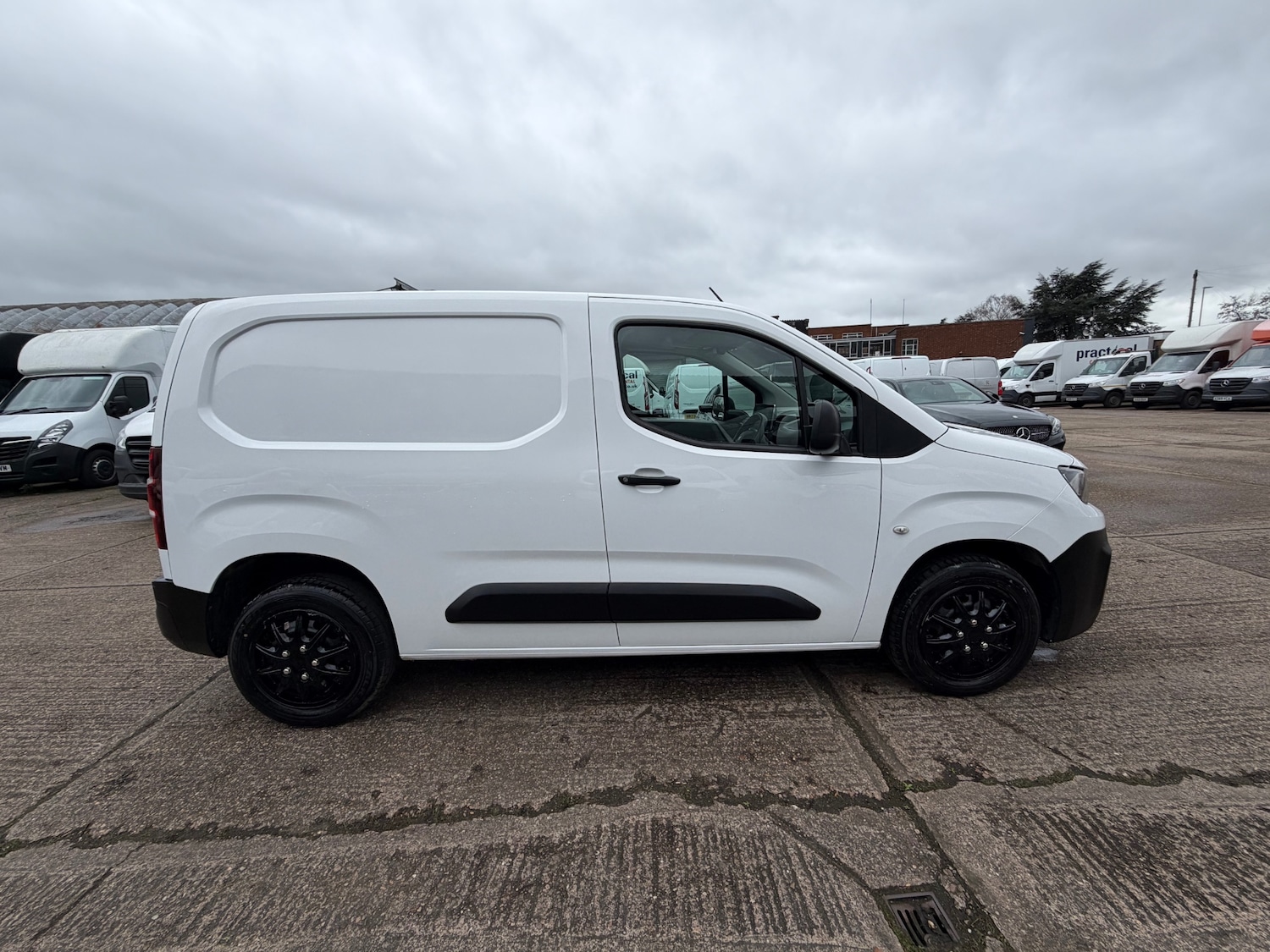 Used Peugeot Partner 2021 for sale - 77846632: Photo 4