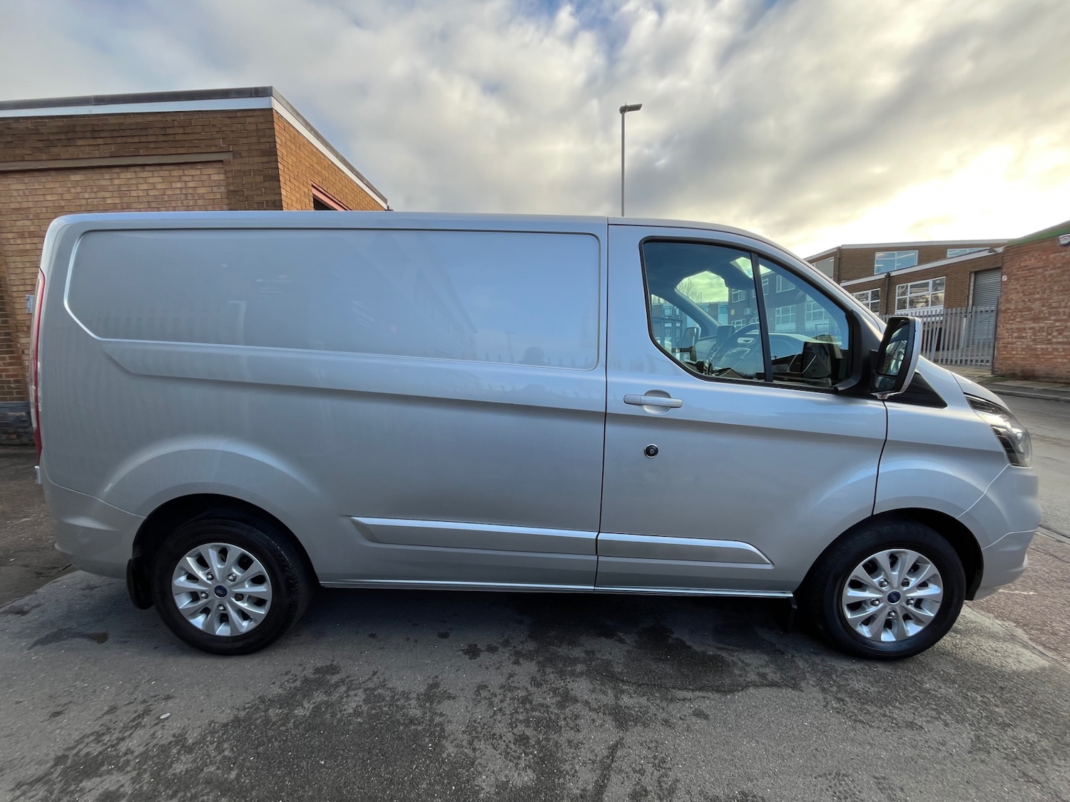 Used Ford Transit Custom 2020 for sale - 76693493: Photo 8