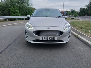 Used Ford Fiesta 2018 for sale - 79257028: Photo