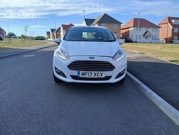 Used Ford Fiesta 2017 for sale - 78750876: Photo