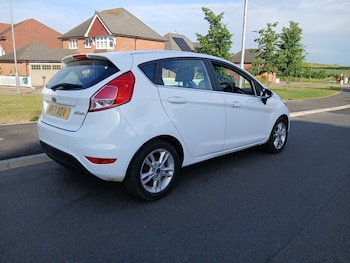Used Ford Fiesta 2017 for sale - 78750876: Photo