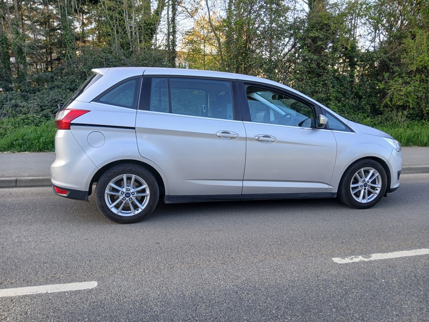Used Ford Grand C-Max 2016 for sale - 78169391: Photo 7