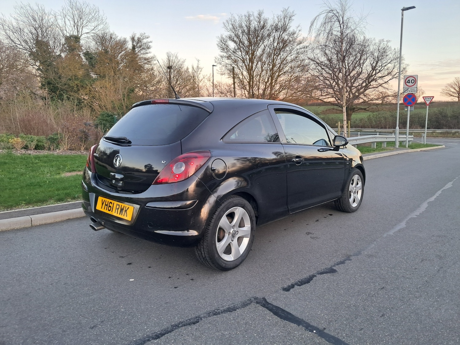 Used Vauxhall Corsa 2011 for sale - 78025075: Photo 6