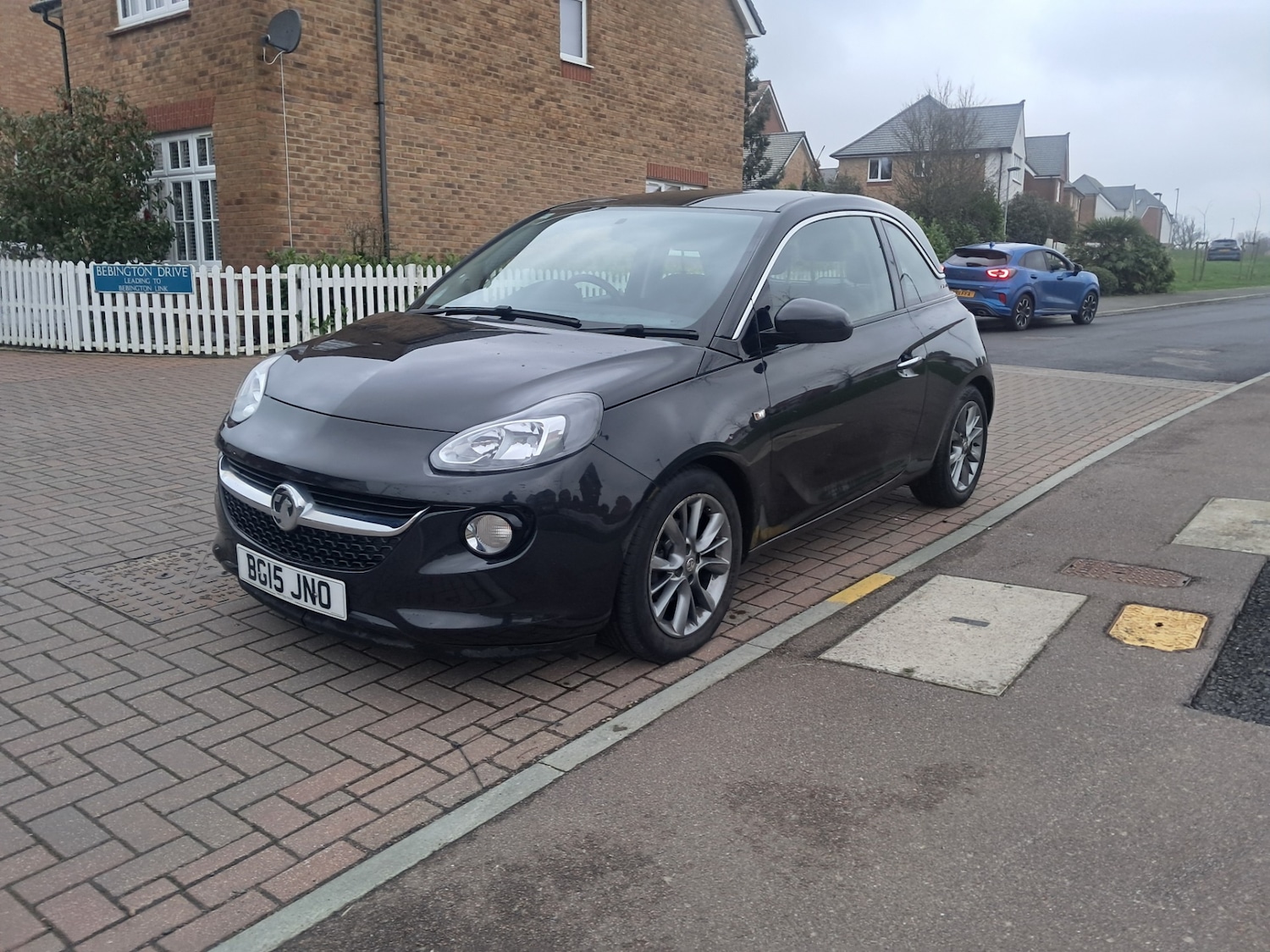 Used Vauxhall ADAM 2015 for sale - 78018601: Photo 3