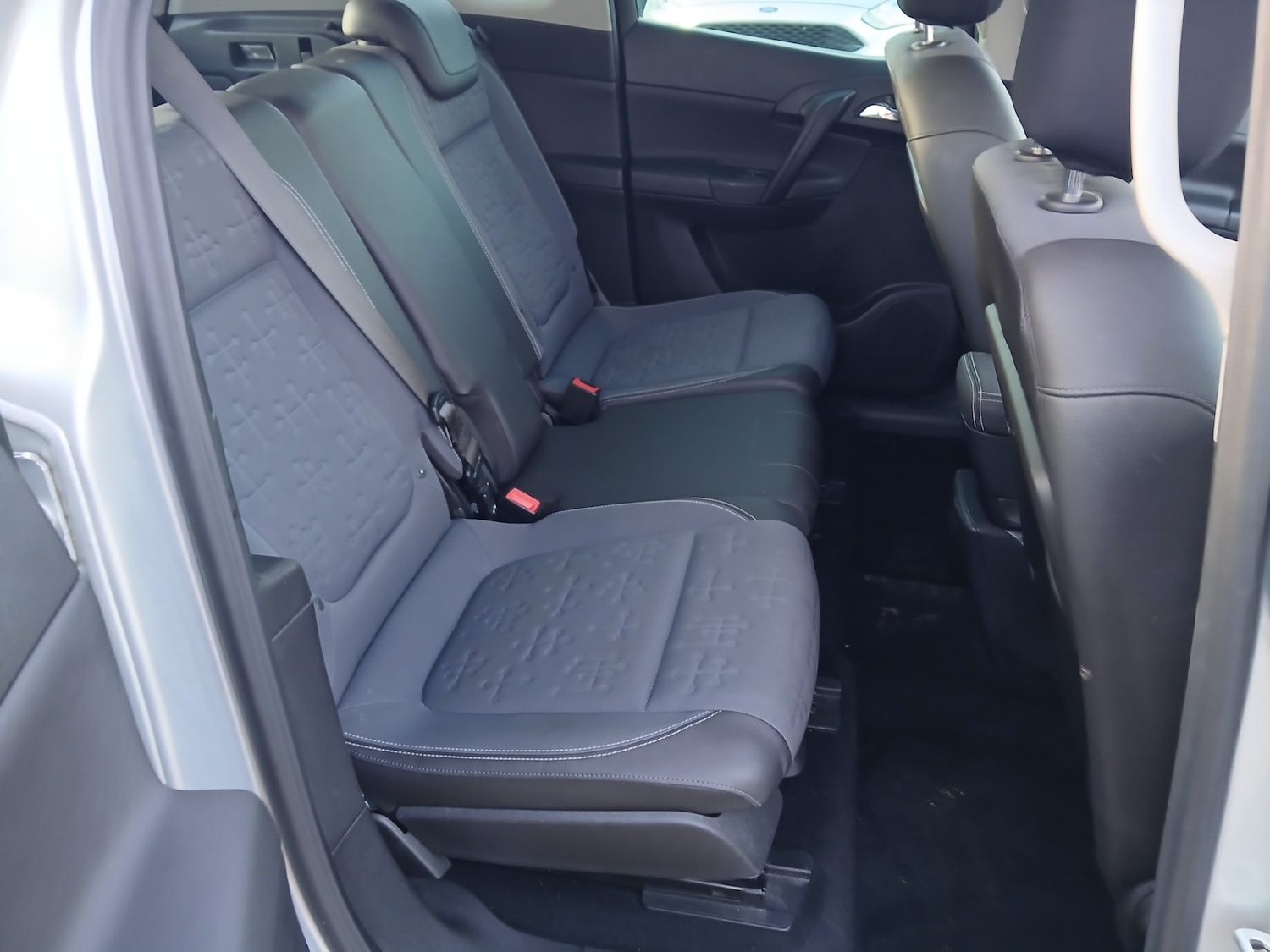 Used Vauxhall Meriva 2015 for sale - 78155601: Photo 10