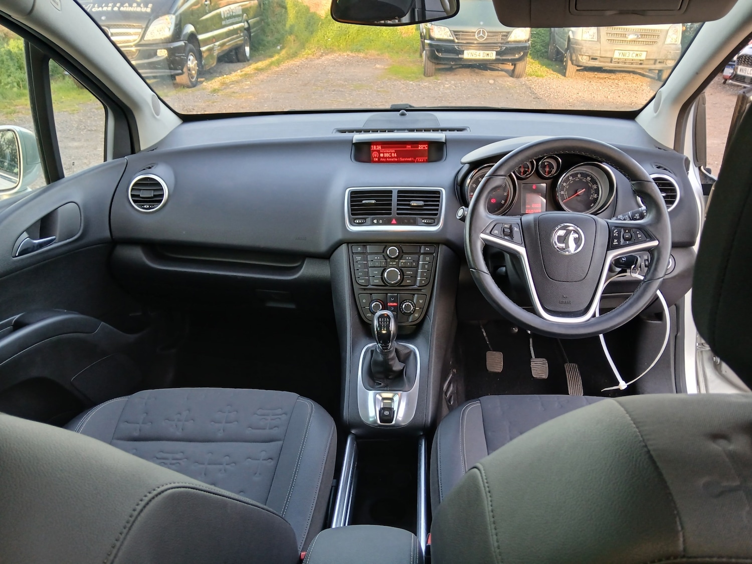 Used Vauxhall Meriva 2015 for sale - 78155601: Photo 11