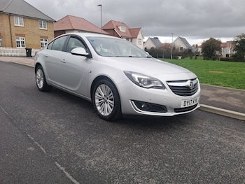 Used Vauxhall Insignia 2017 for sale - 78018656: Photo