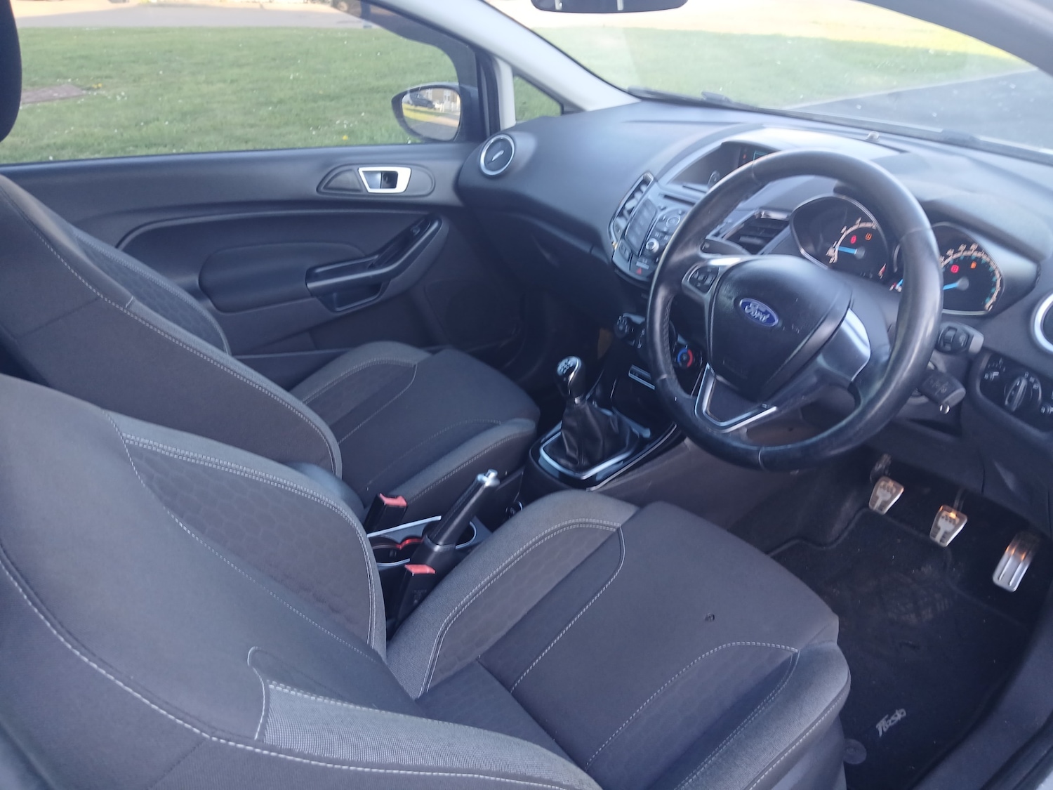 Used Ford Fiesta 2015 for sale - 78112373: Photo 9