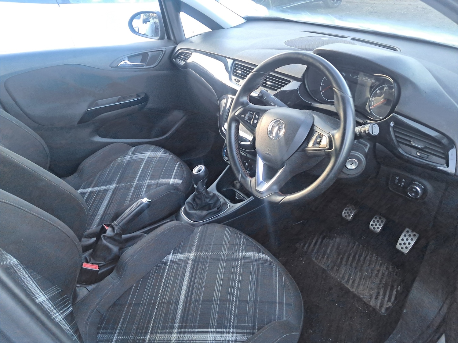 Used Vauxhall Corsa 2015 for sale - 78018620: Photo 9