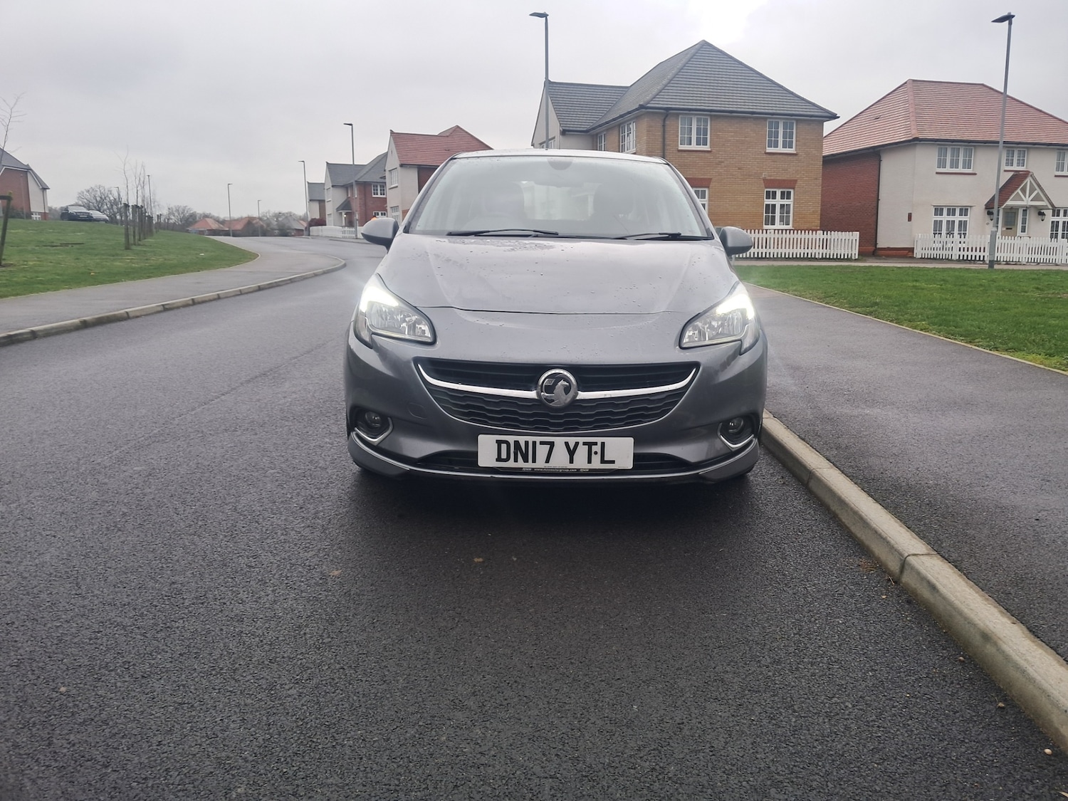 Used Vauxhall Corsa 2017 for sale - 78018604: Photo 2