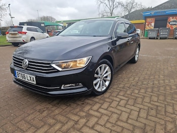 Used Volkswagen Passat 2016 for sale - 79071199: Photo