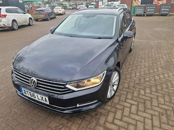 Used Volkswagen Passat 2016 for sale - 79071199: Photo