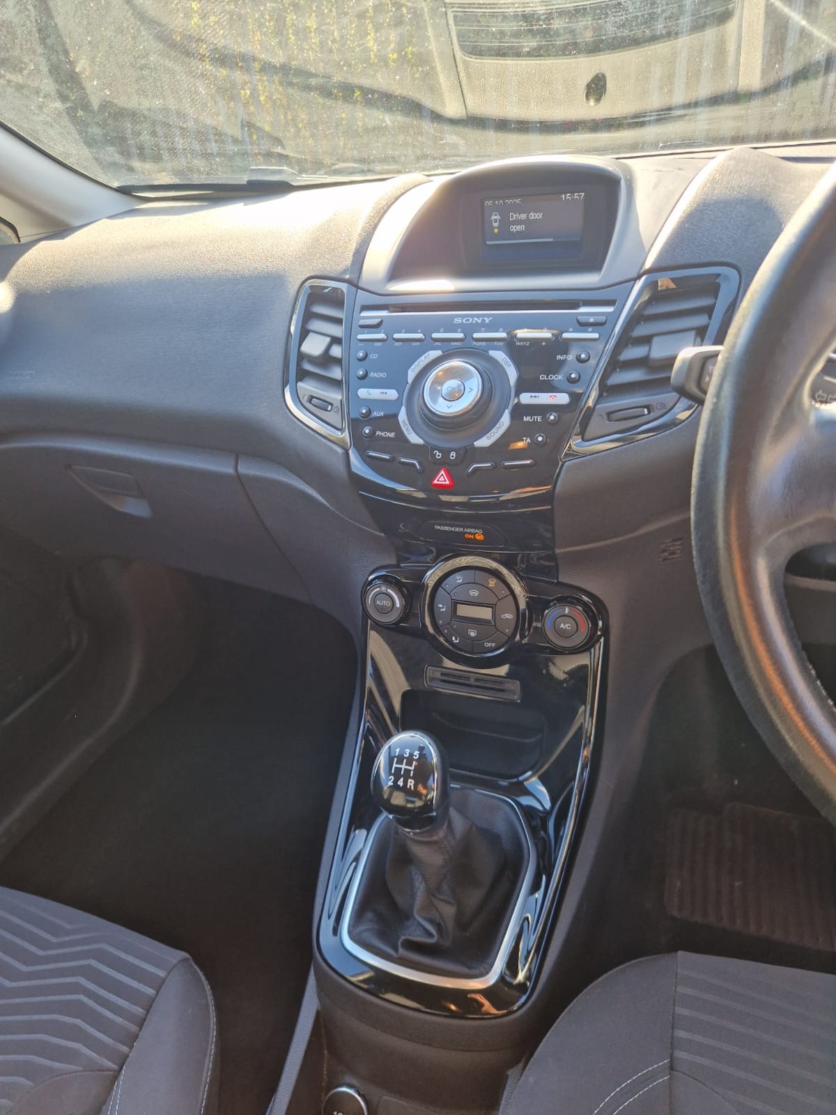 Used Ford Fiesta 2013 for sale - 76273203: Photo 11