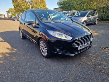 2013 (13) - 1.5 TDCi Titanium 3dr