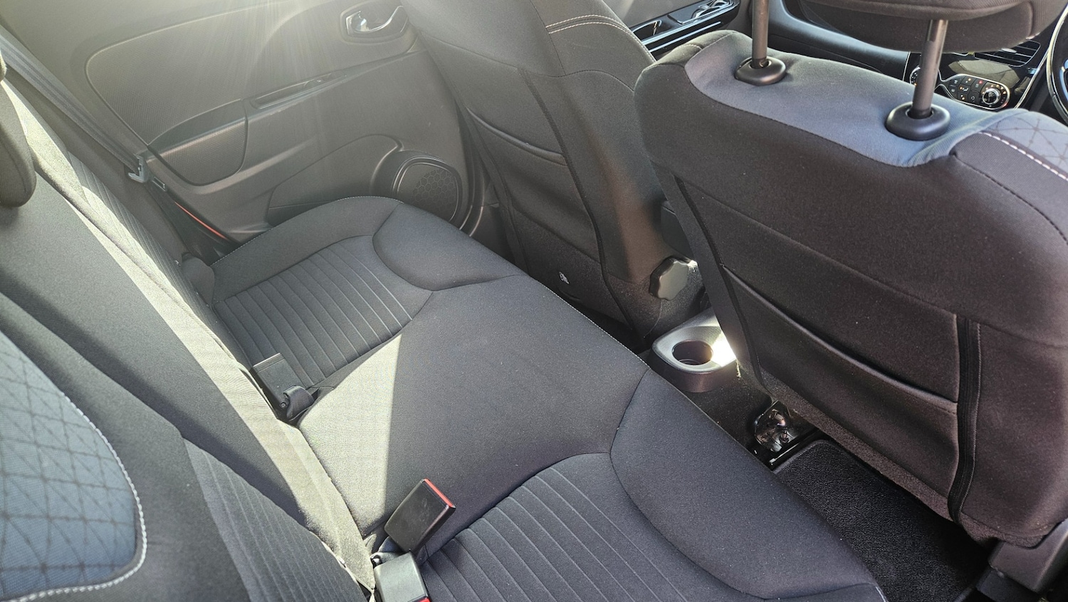 Used Renault Clio 2013 for sale - 76265000: Photo 10